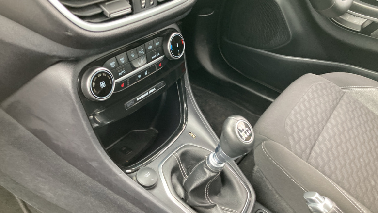 Ford Puma 1.0 EcoBoost Hybrid mHEV Titanium 5dr Petrol Hatchback